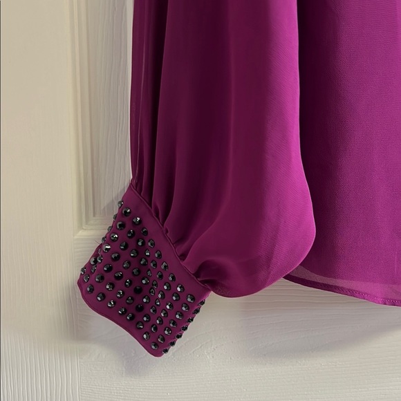 Jennifer Lopez Women's Purple Top - Picture 3 of 5